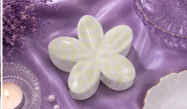 Pastel Gingham Flower Hair Claw Clip